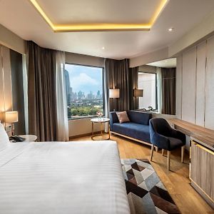 Rembrandt Hotel&Suites SHA Plus Certified Bangkok Exterior photo