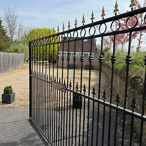 Highcroft House Villa Corsham Exterior photo