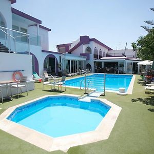 Neptune Hotel Apartments Paphos Coral Bay Exterior photo