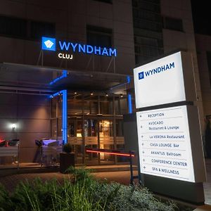 Wyndham Cluj Hotel Exterior photo