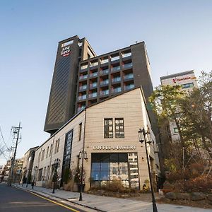 Junibino Hotel Hongdae โซล Exterior photo