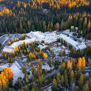 Tenaya At Yosemite Hotel Fish Camp Exterior photo