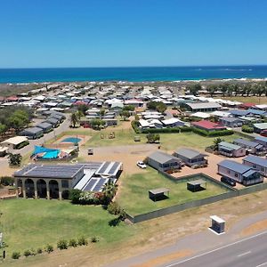 Belair Gardens Caravan Park Hotel Geraldton Exterior photo