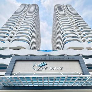 The Wave Residence & Suites Malacca City By Nestcove Exterior photo