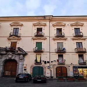 Salerno Experience Hostel- Age Limit 18-35 Exterior photo