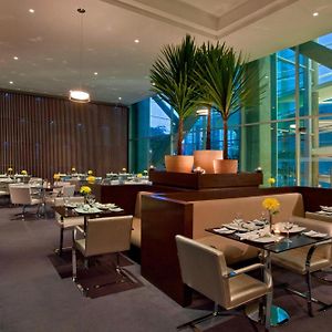 Hotel Four Points By Sheraton Los Angeles Restaurant photo