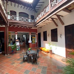 Casona Don Juan Hostel San Gil Exterior photo