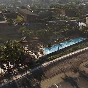 Potato Head Suites & Studios Seminyak Exterior photo