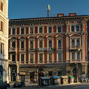 B&B Hotel Triëst Exterior photo