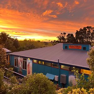 Global Village Travellers Lodge Greymouth Exterior photo