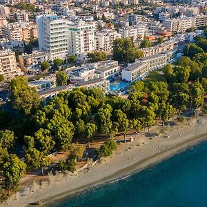 Park Beach Hotel Limassol Exterior photo