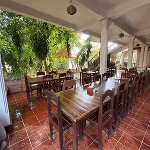 Vangsavath Hotel Luang Prabang Exterior photo