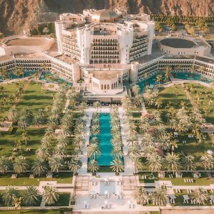 Al Bustan Palace, A Ritz-Carlton Hotel Muscat Exterior photo