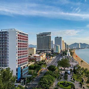 Novotel Nha Trang Exterior photo