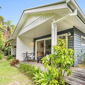 The Beach Shack Byron Bay Hotel Exterior photo