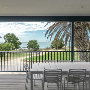 Ningaloo Coral Bay - Bayview Hotel Exterior photo