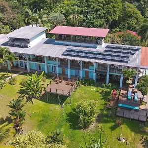 Bird Island Bungalows Bocas del Toro Exterior photo