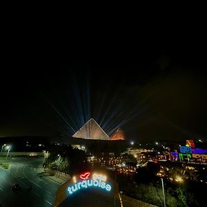 Turquoise Pyramids & Grand Egyptian Museum View Hotel El El Cairo Exterior photo