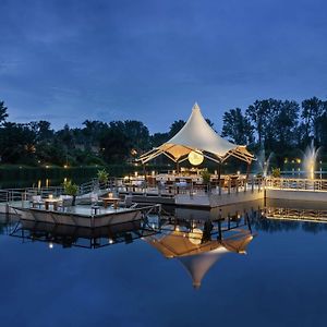 Hotel Banyan Tree Phuket Bang Tao Beach  Exterior photo