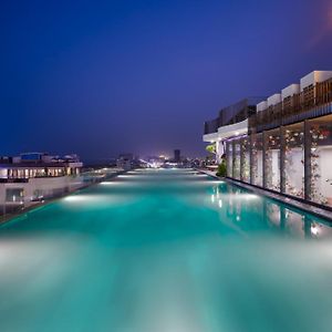 ホテル Golden Lotus Grand Da Nang - Panoramic Rooftop Bar & Daily Afternoon Tea Exterior photo