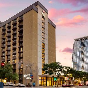 Best Western Plus Bayside Inn San Diego Exterior photo