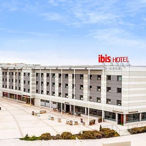 Ibis Madrid Alcobendas Hotel Exterior photo