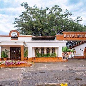 Hotel Faranda Bolivar Cucuta, A Member Of Radisson Individuals Exterior photo