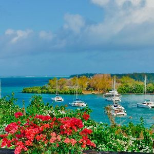 Boutique Villa On The Rocks With Stunning Sea Views, Infinity Pool & Private Jetty Trou d'Eau Douce Exterior photo