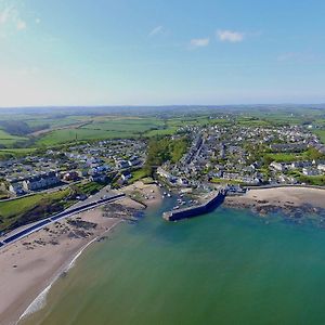 Quay Side Villa Cemaes Bay Exterior photo