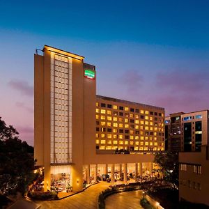 Courtyard By Marriott Mumbai International Airport Hotel Exterior photo