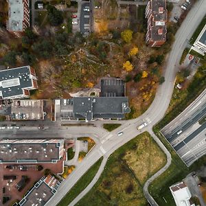 Forenom Aparthotel Espoo Leppaevaara Exterior photo