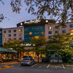 Grand Park Hotel Vancouver Airport, Ascend Hotel Collection Richmond Exterior photo