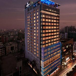 Renaissance Dhaka Gulshan Hotel Exterior photo