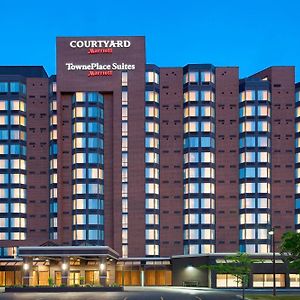 Courtyard By Marriott Toronto Northeast/Markham Hotel Exterior photo