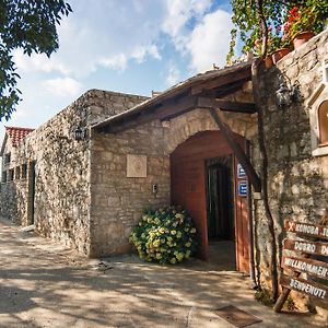 Apartments & Rooms Konoba Tomic Gornji Humac Exterior photo