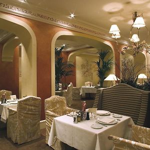 Hotel Lotti Paris Restaurant photo