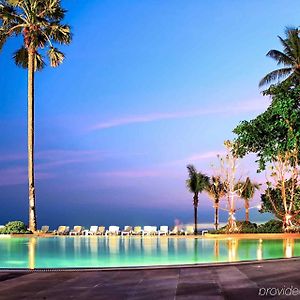 Novotel Rayong Rim Pae Resort Thang Kwian Exterior photo