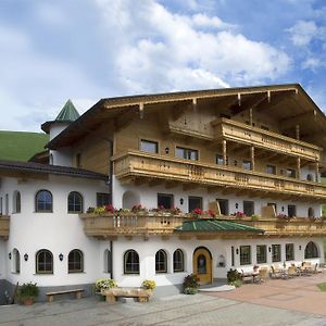 Hôtel Alpenkonig à Zell am Ziller Exterior photo