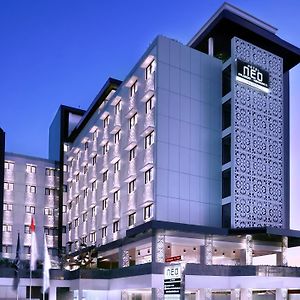 Hotel Neo Malioboro By Aston Yogyakarta Exterior photo