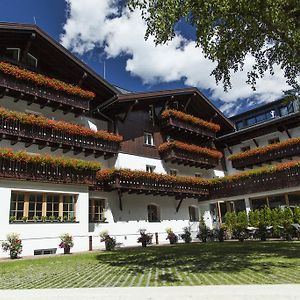 Valluga Hotel St Anton am Arlberg Exterior photo