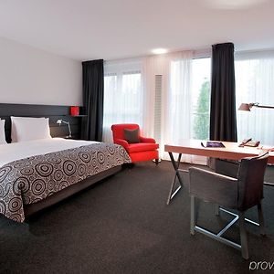 The Madison Hotel Hamburgo Room photo