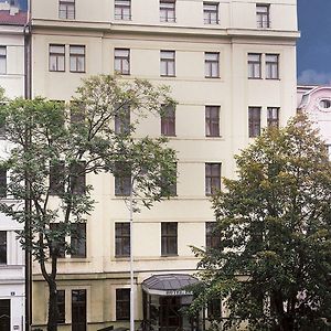 Hotel Lunik Praag Exterior photo