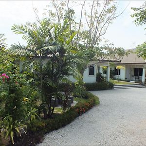 Vacation Garden Villa Landkreis Landkreis Thalang Exterior photo