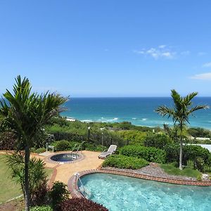 Sunseeker Holiday Apartments Sunshine Beach Exterior photo