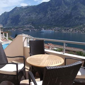 Apartment Fjord Waterfront Kotor Exterior photo