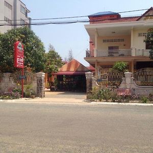 Ta Eng Guesthouse Kampot Exterior photo