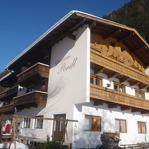 Gastehaus Pendl Bed & Breakfast Mayrhofen Exterior photo