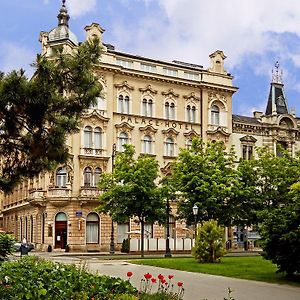 Palace Hotel Zagabria Exterior photo