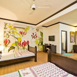 Trendy Bed&Breakfast&apartamentos con servicio Nueva Delhi Exterior photo