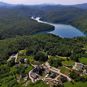 Ethno Houses Plitvice Lakes Hotel Plitvica selo Exterior photo